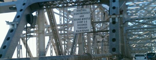 Huey P. Long Bridge is one of Bridges.