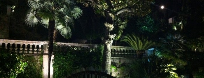 Le Jardin de Russie is one of Renan's Select: Rome.