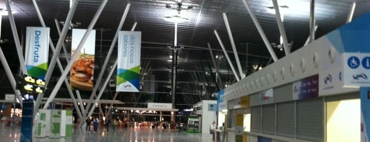 Santiago - Rosalía de Castro Airport (SCQ) is one of Aeropuertos de España.