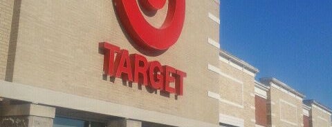 Target is one of Daveさんのお気に入りスポット.