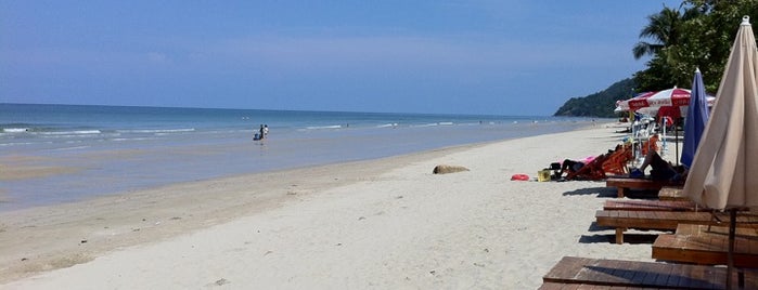 White Sand Beach is one of Gespeicherte Orte von Alex.