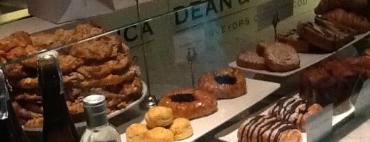 Dean & DeLuca is one of One night in BANGKOK!.