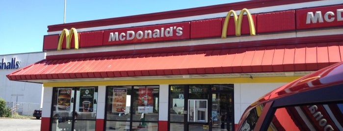 McDonald's is one of Maria : понравившиеся места.