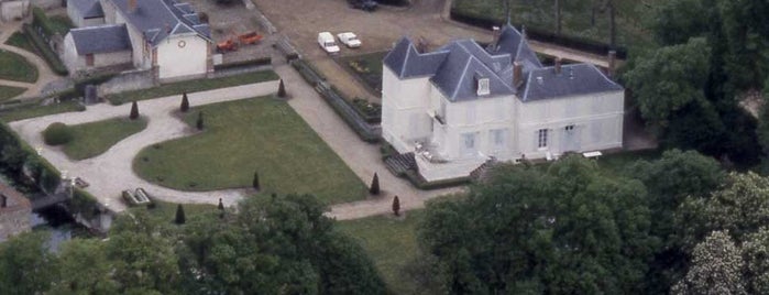 Château de Souzy-la-Briche is one of Résidences présidentielles : de hier à aujourd'hui.