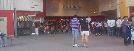 Cinemex is one of EIC-sippar.