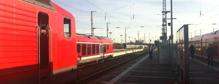 Stralsund Hauptbahnhof is one of Bahnhöfe DB.