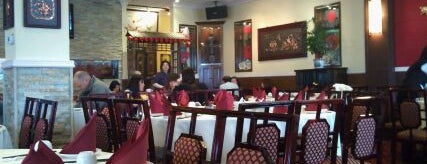 Bing Sheng Restaurant 炳勝風味大酒家 is one of Food - Chinese.