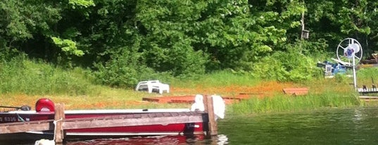 Anvil Lake Campground is one of Uyen’s Liked Places.