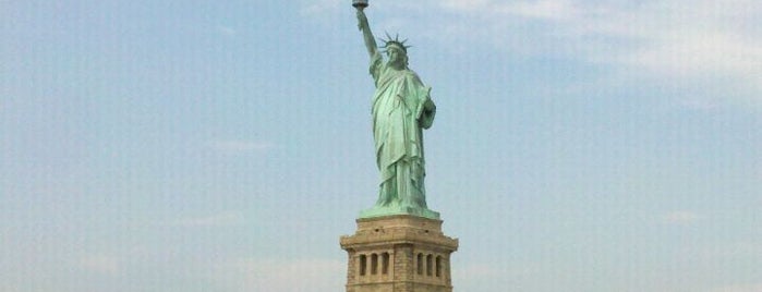 Statue of Liberty is one of Top 10 favorites places in New York.