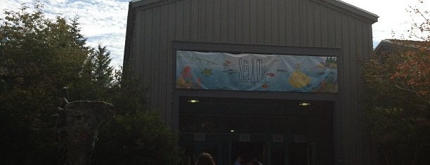 Oregon Coast Aquarium is one of Oregon.