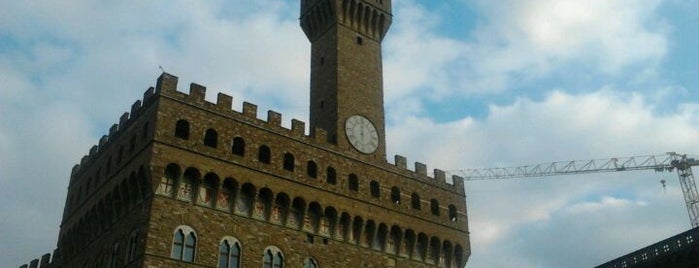 Piazza della Signoria is one of Under the Florence Sun - #4sqcities.