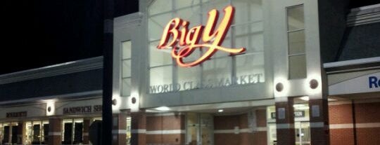 Big Y World Class Market is one of Lindsayeさんのお気に入りスポット.