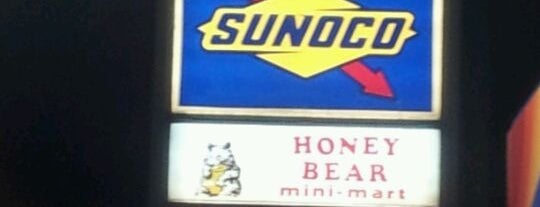 Honey Bear Mini Mart is one of Favorites.
