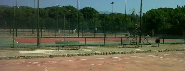 Club de Tenis Pungoles is one of Per fer esport els pungoleros.