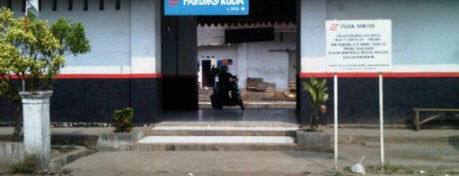 Stasiun Parungkuda is one of Train Station.