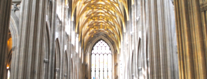 St. Mary Redcliffe Church is one of Favourite places in Bristol.