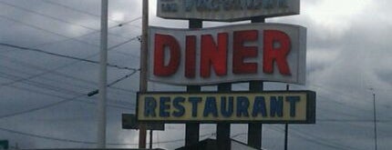 Vincentown Diner is one of JB MDL Lunch Break Options.