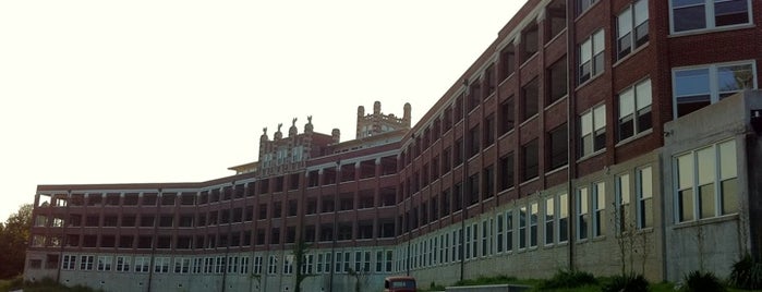 Waverly Hills Sanitorium is one of Best Places to Check out in United States Pt 2.