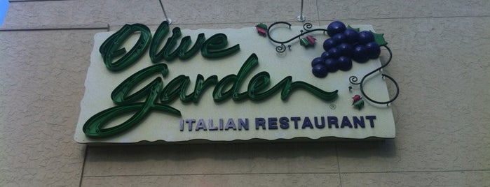 Olive Garden is one of Orte, die Adam gefallen.