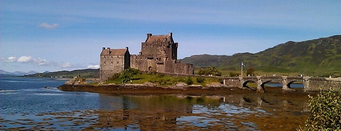 Eilean Donan Castle is one of Schottland.