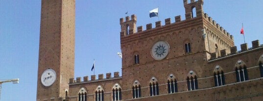 Torre del Mangia is one of Italia.