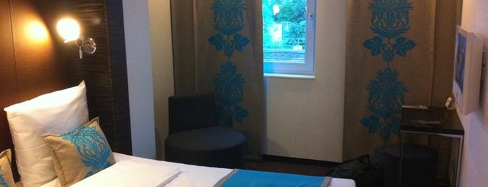 Motel One Berlin-Bellevue is one of Lukasさんのお気に入りスポット.