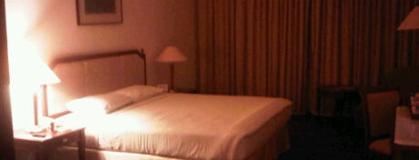Hotel Aryaduta Makassar is one of Explore Makassar.