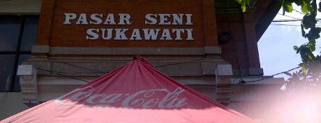 Shopping in Sukawati-Gianyar