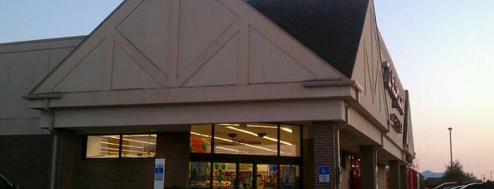 Walgreens is one of David’s Liked Places.