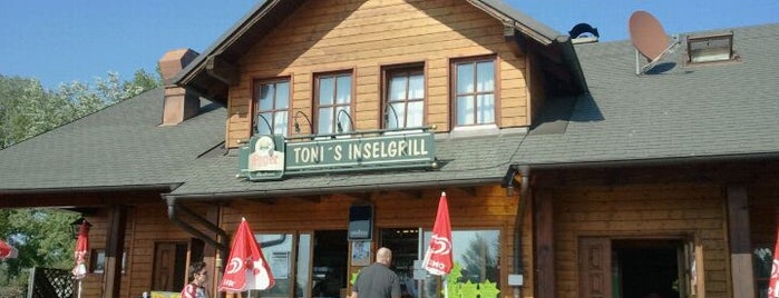 Tonis Inselgrill is one of Lugares favoritos de Vroni.