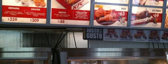 KFC is one of Locais curtidos por May.