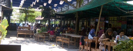 Foodcourt UGM is one of Jogja Never Ending Asia #4sqCities.