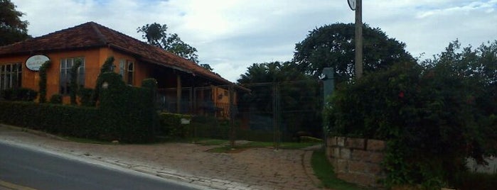 Villa Santo Antônio is one of Mzttchoppers, bares, e outros.