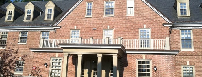 Hunt Hall is one of Student Housing.