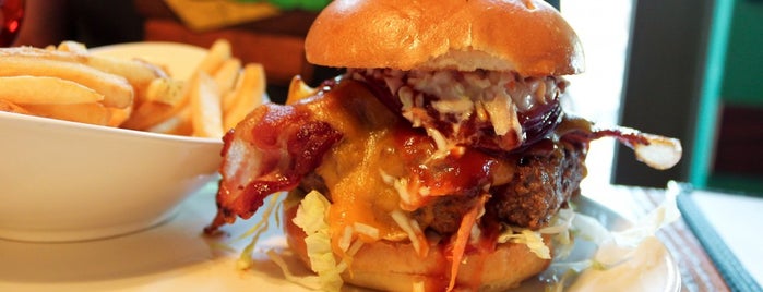 Stoney's is one of The Crew's Burgers of the Year 2011.