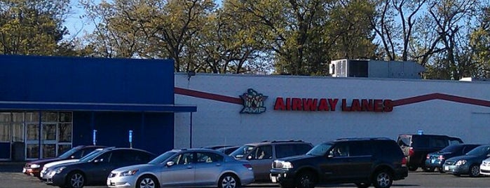 AMF Airway Lanes is one of "Tings" To Do!.