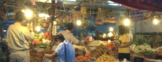 Grand Market is one of Tempat yang Disukai JOY.