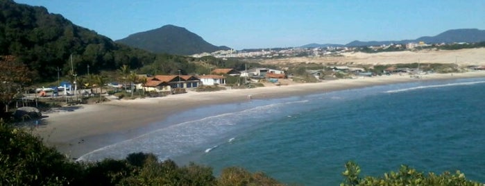 Praia dos Ingleses is one of Floripa.