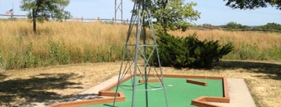 Esther M. Daniel Miniature Golf Course is one of Omaha, NE.