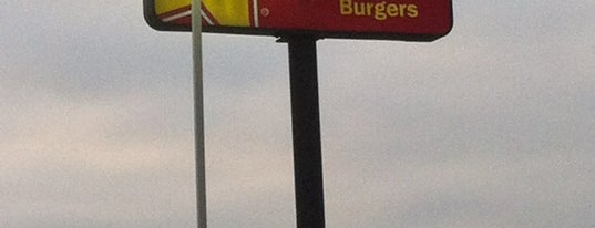 Hardee's is one of Lugares favoritos de Jeff.