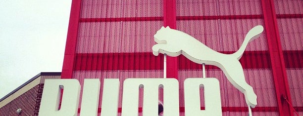 PUMA Outlet is one of Emreさんのお気に入りスポット.