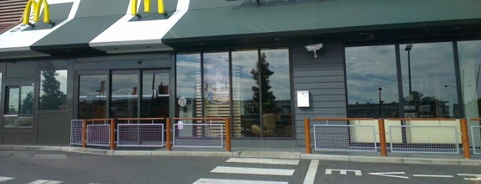 McDonald's is one of Theoさんのお気に入りスポット.