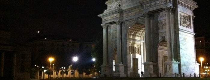 Arco della Pace is one of Light Blue Summer.
