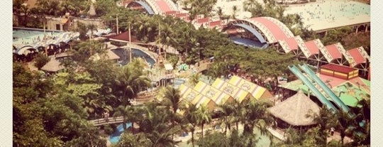 Sunway Lagoon is one of ♥ Super Fabulous Place ♥.