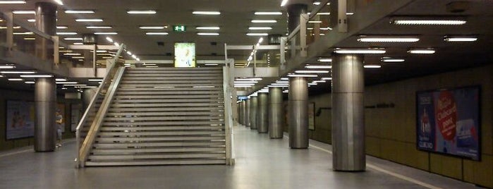 Nagyvárad tér (M3) is one of Budapesti metrómegállók.