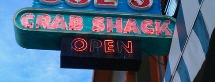 Joe's Crab Shack is one of สถานที่ที่ Fernando ถูกใจ.