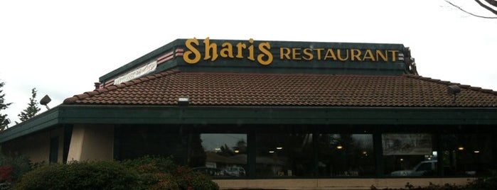 Shari's Cafe and Pies is one of The 13 Best Places for Texas Toast in Portland.