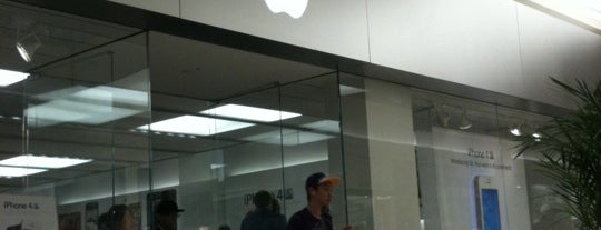 Apple Mall of America is one of US Apple Stores.