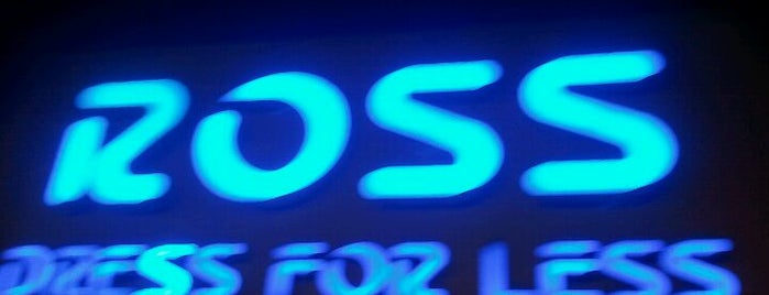 Ross Dress for Less is one of สถานที่ที่ andrea ถูกใจ.