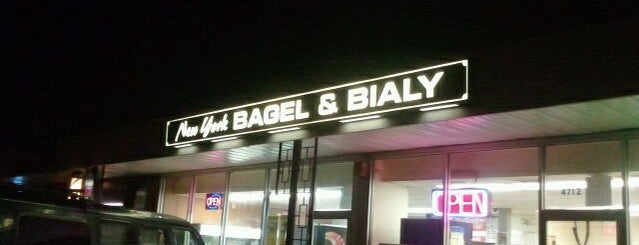 New York Bagel & Bialy is one of Chicago Favorites.